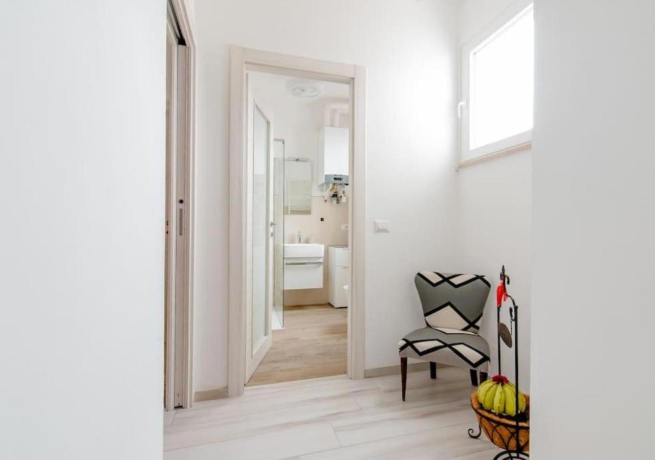 Il Barone Rosso B&B レッチェ エクステリア 写真