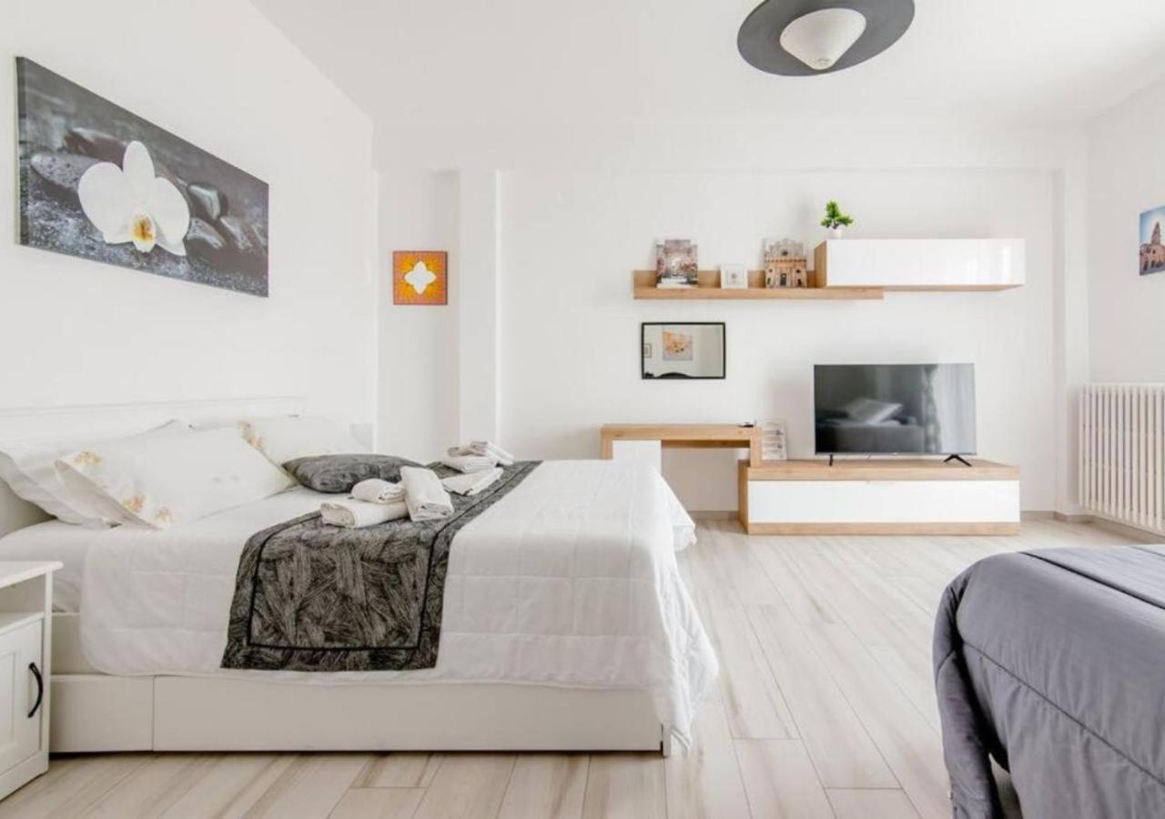 Il Barone Rosso B&B レッチェ エクステリア 写真